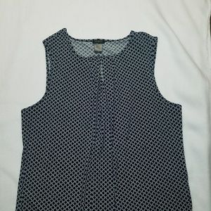 Sleeveless top